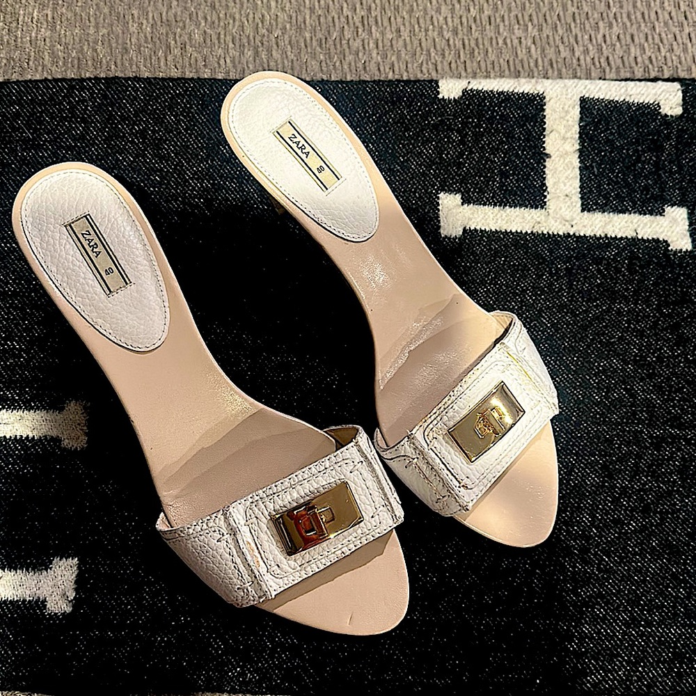 Zara White Leather Buckled Kitten Heals-NWT